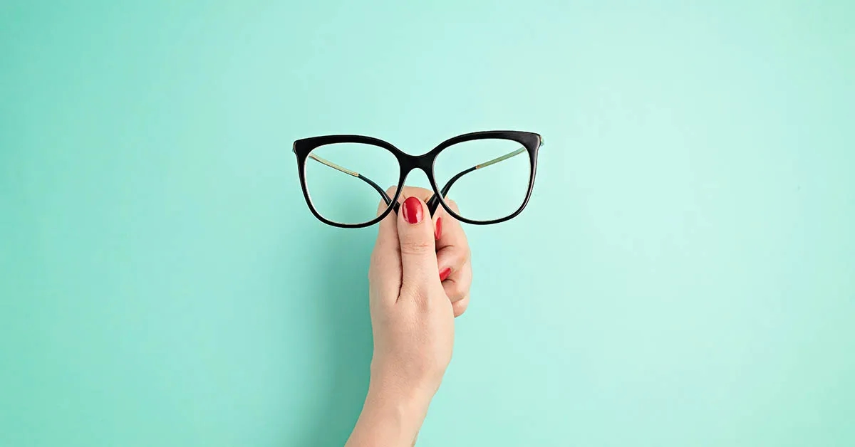 Jakie okulary lepsze: progresywne czy dwuogniskowe? Sprawdź różnice!